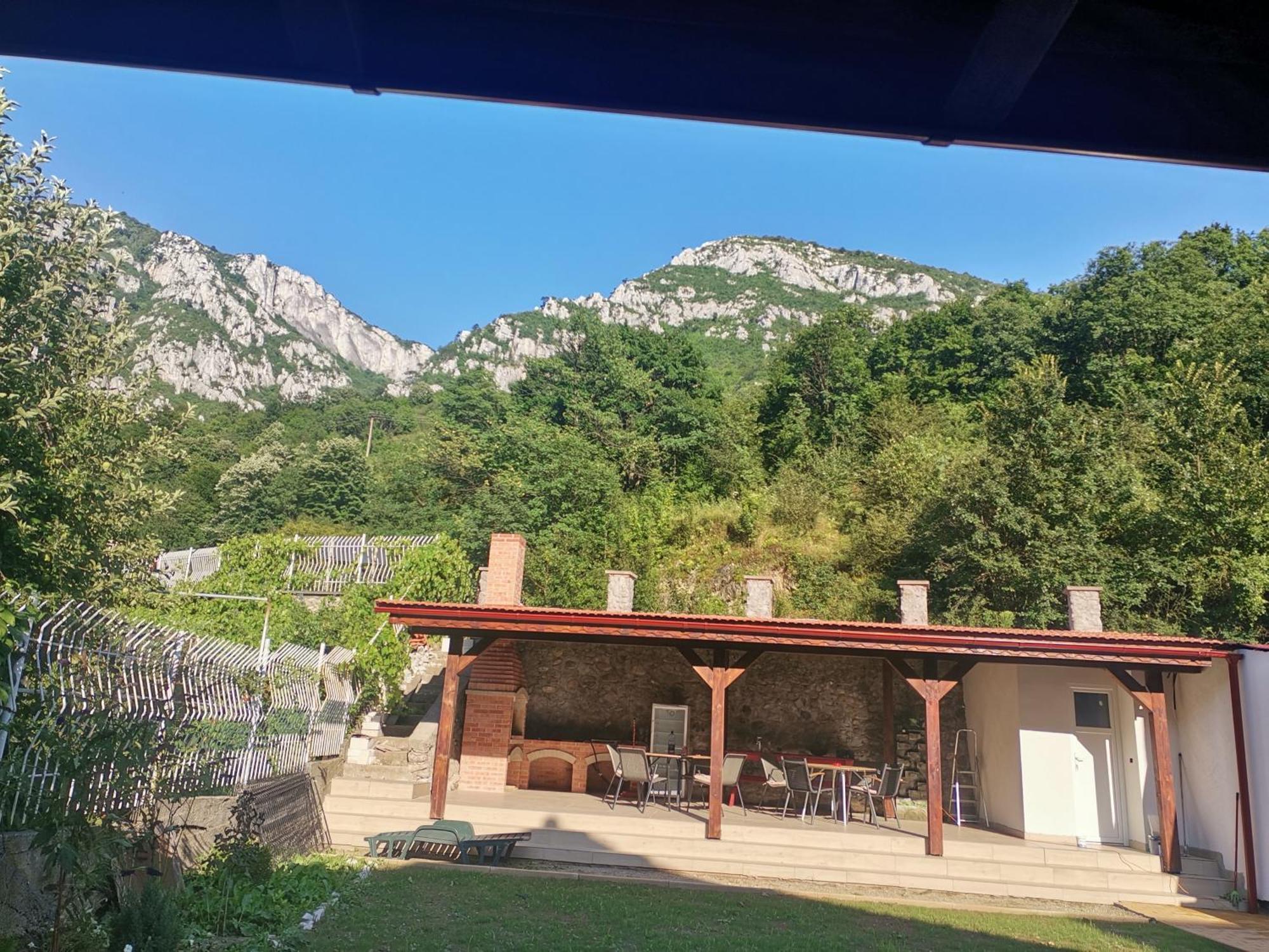 Vila Ana 바일레헤르쿨라네 외부 사진